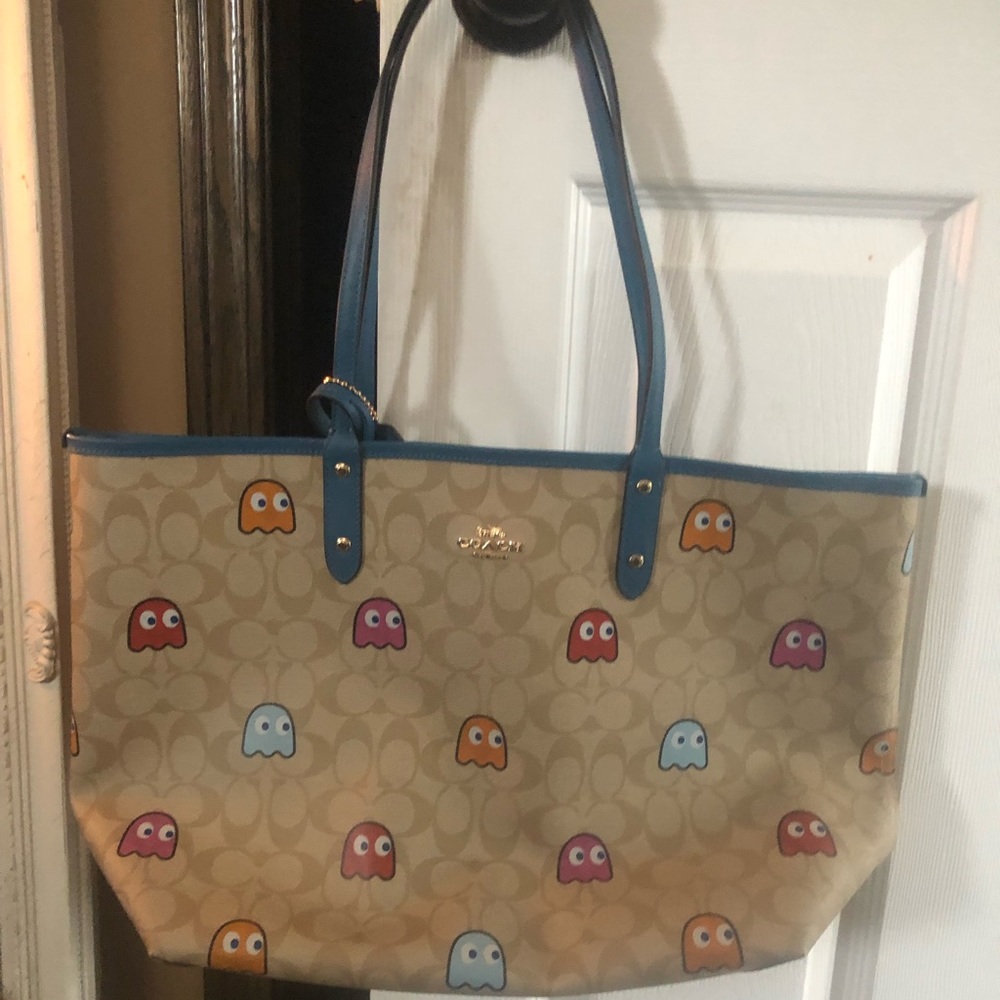 Pac-Man coach purse very beautiful and spacious